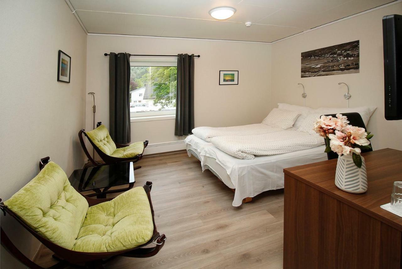 Sentrum Hotel Nordfjordeid Εξωτερικό φωτογραφία