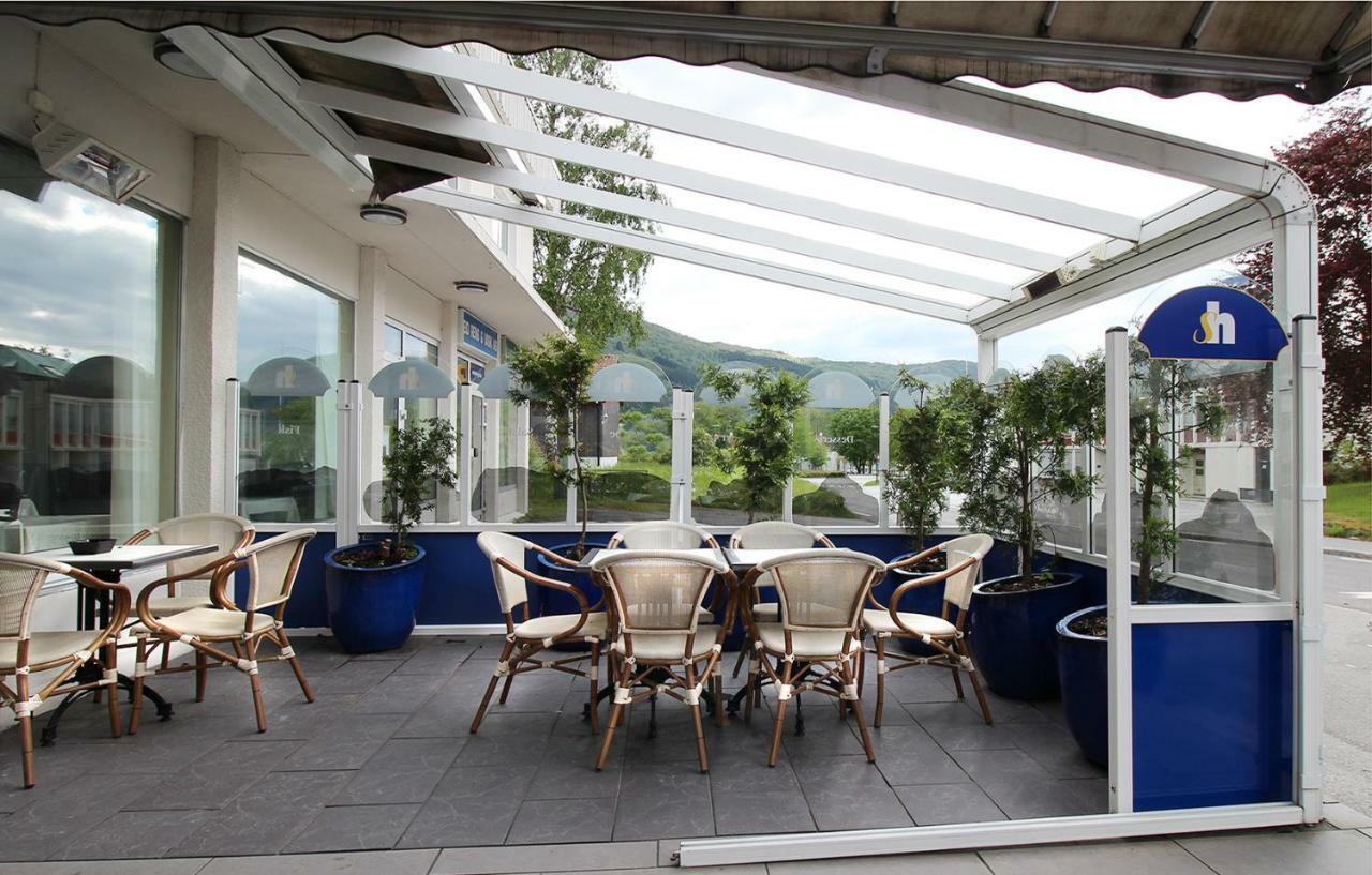 Sentrum Hotel Nordfjordeid Εξωτερικό φωτογραφία